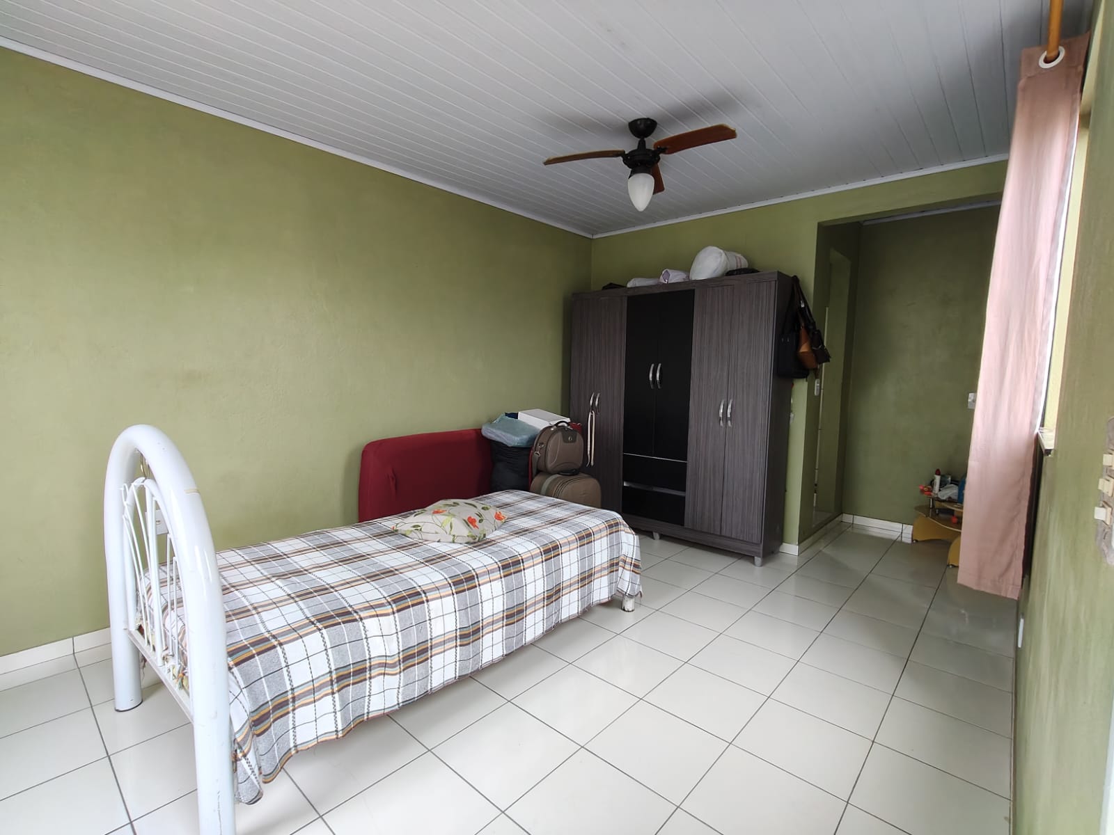 Vende casa do Dinah Borges - Eunápolis BA