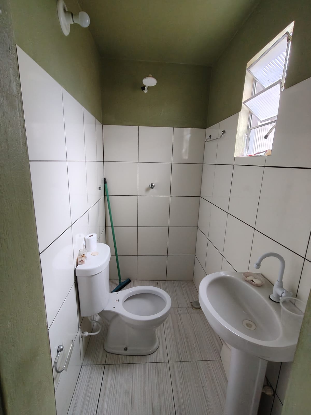 Vende casa do Dinah Borges - Eunápolis BA