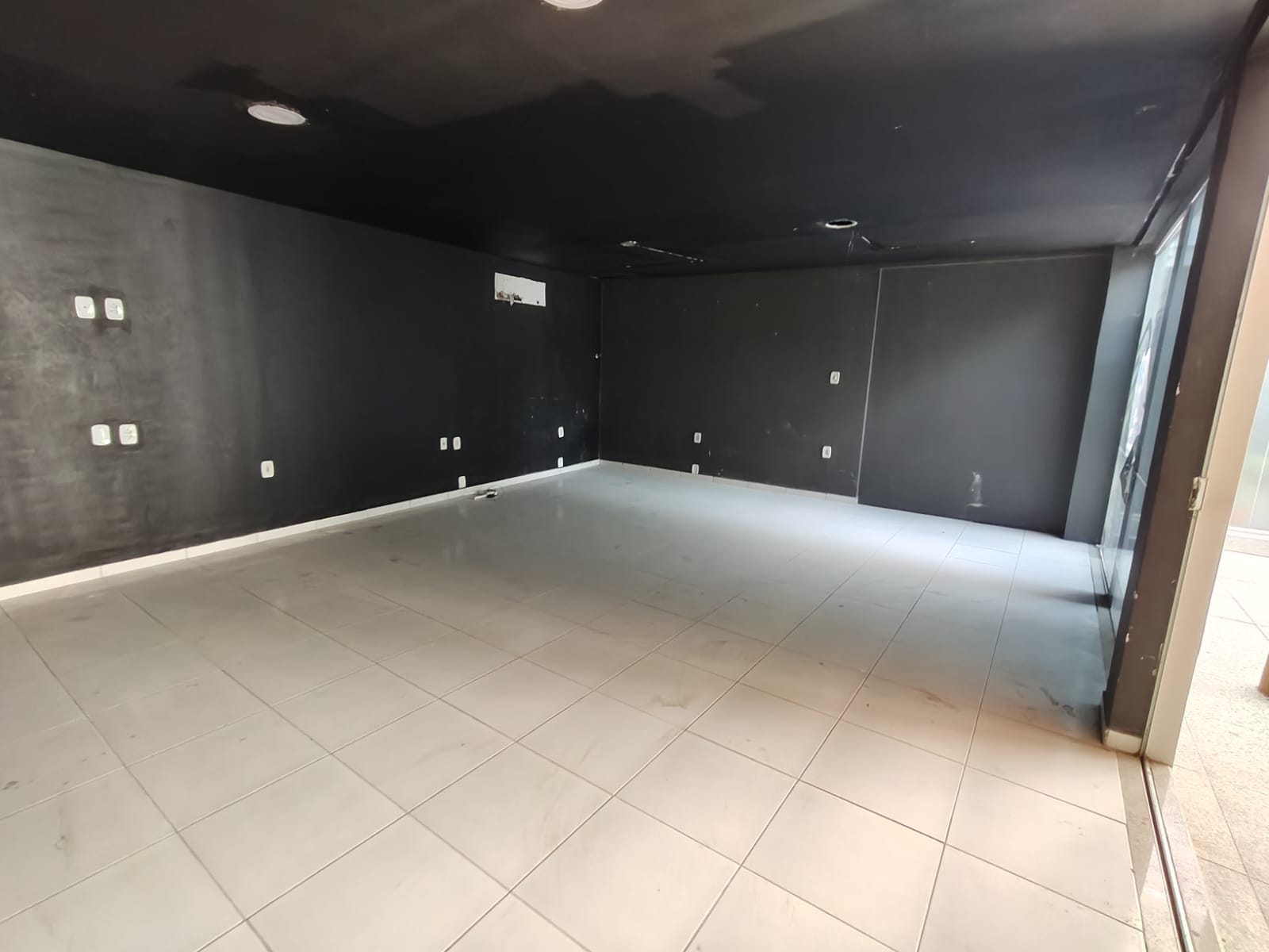 Sala comercial na Galeria Arezzo