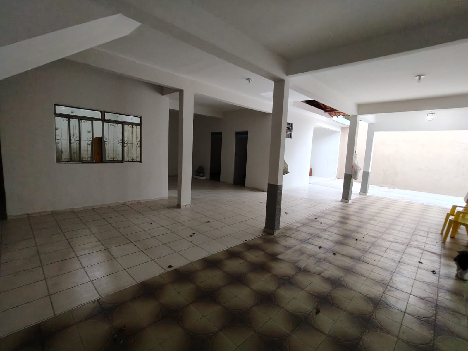 Vende ou Aluga casa na Centauro
