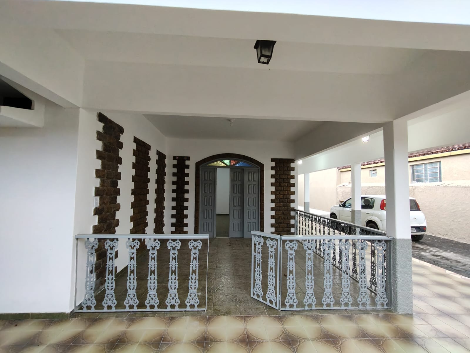 Vende ou Aluga casa na Centauro