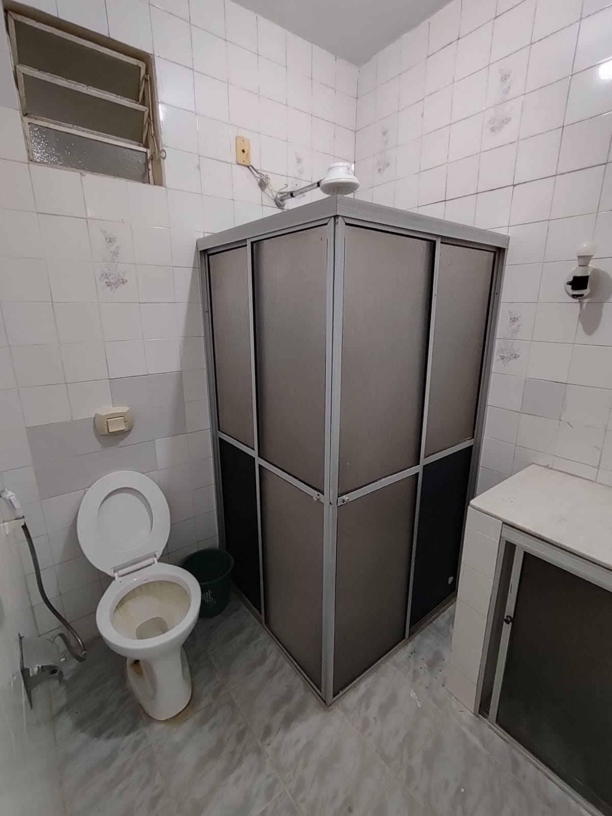 Aluga Casa no Santa Lúcia