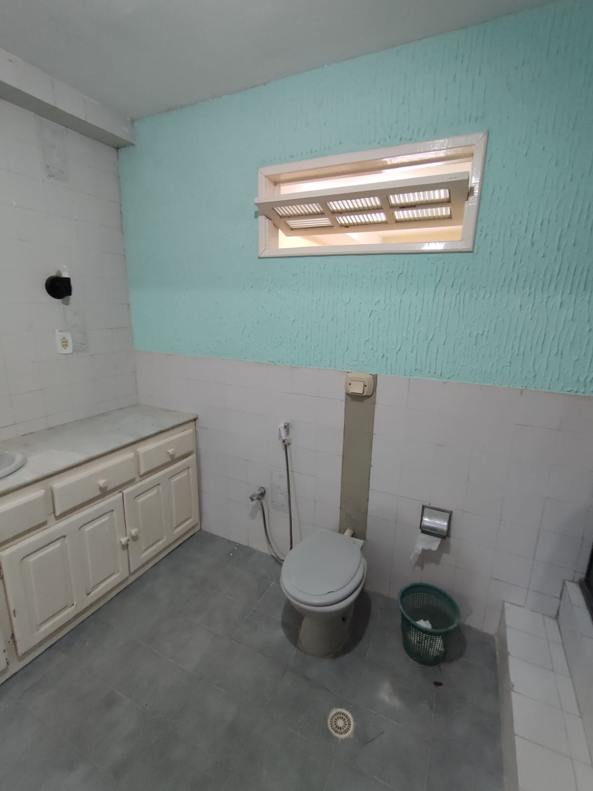Aluga Casa no Santa Lúcia