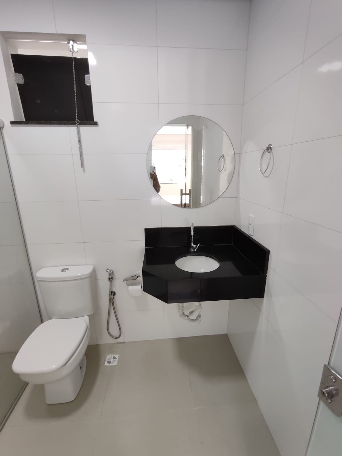 Aluga Apartamento Mobiliado no Centro (Um quarto - Próx. faculdade Pitágoras)