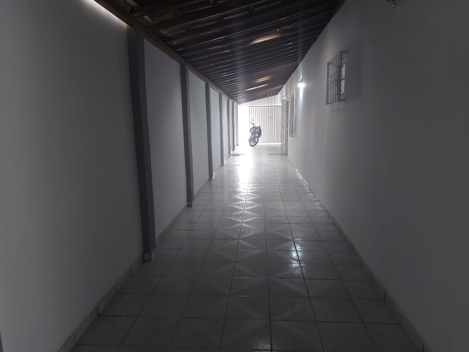 Vende Casa Ampla no bairro Centauro
