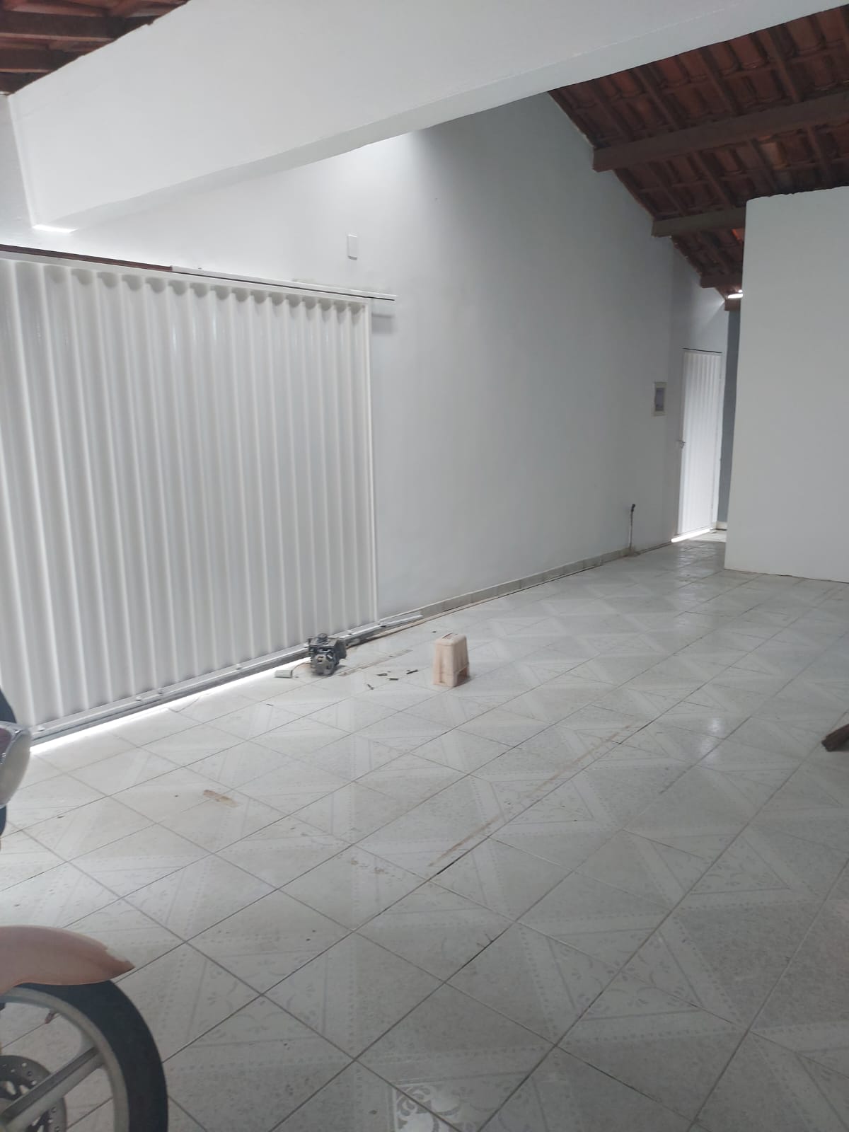 Vende Casa Ampla no bairro Centauro