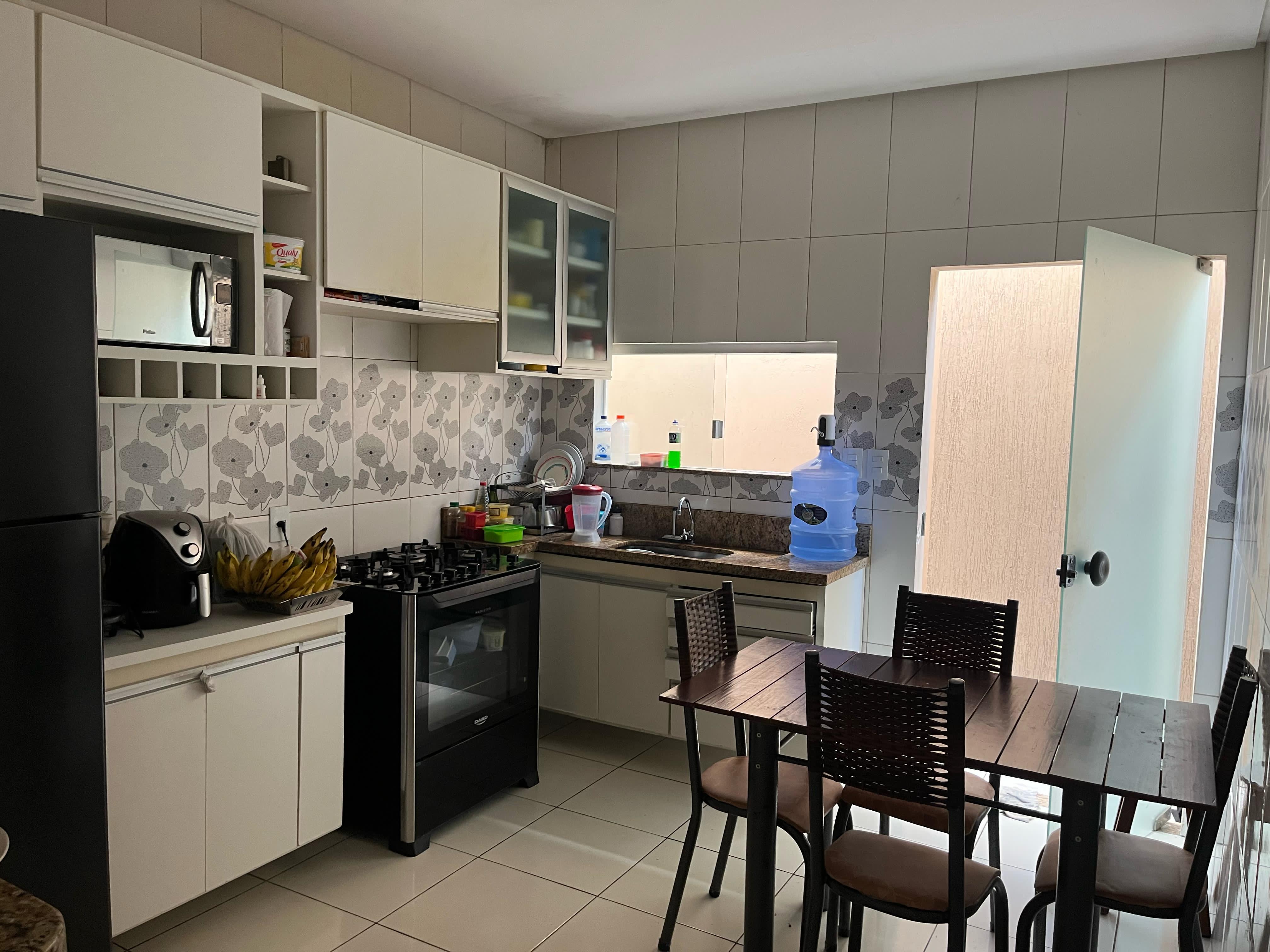 Vende casa na Urbis II
