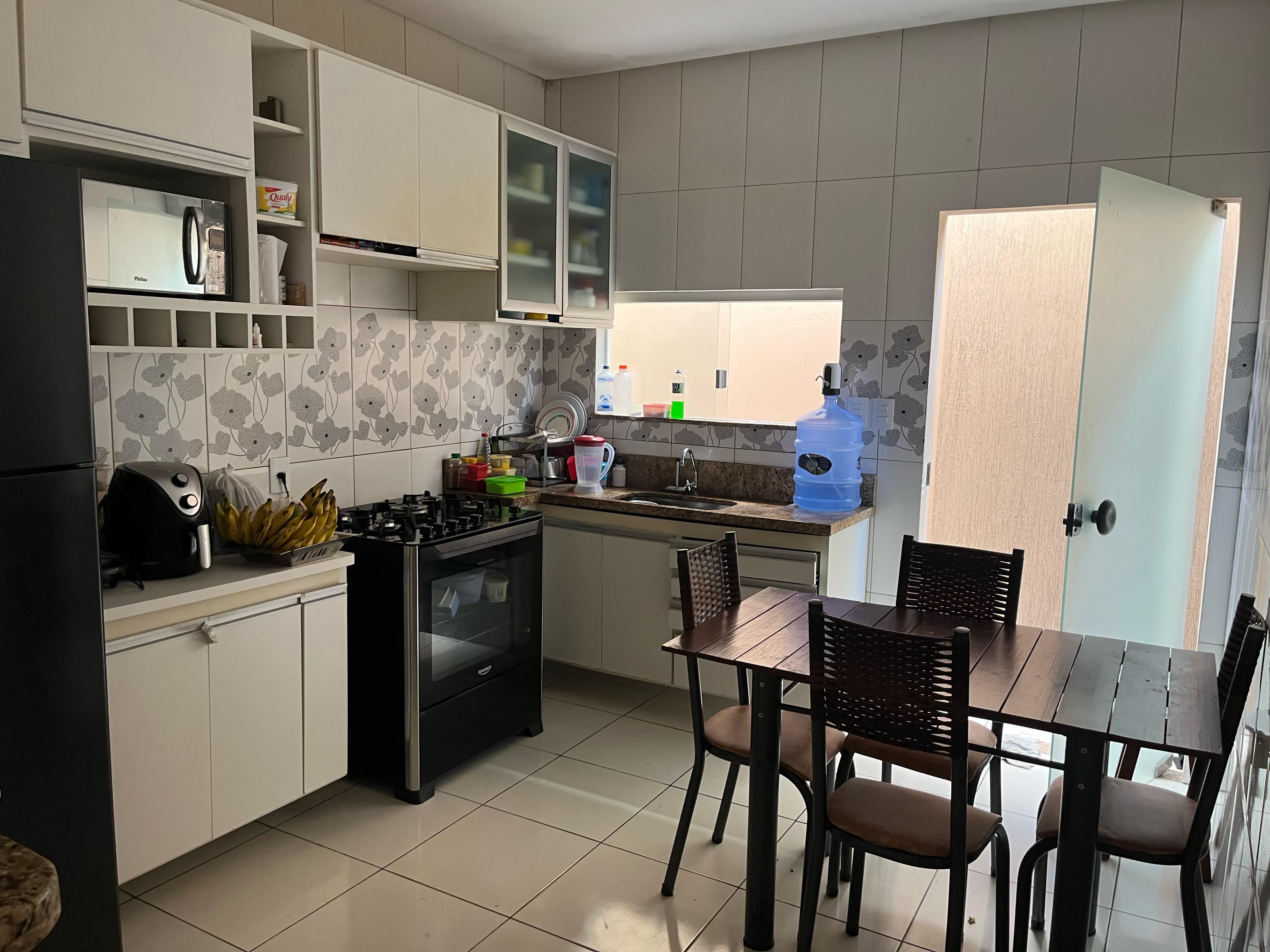 Vende casa na Urbis II
