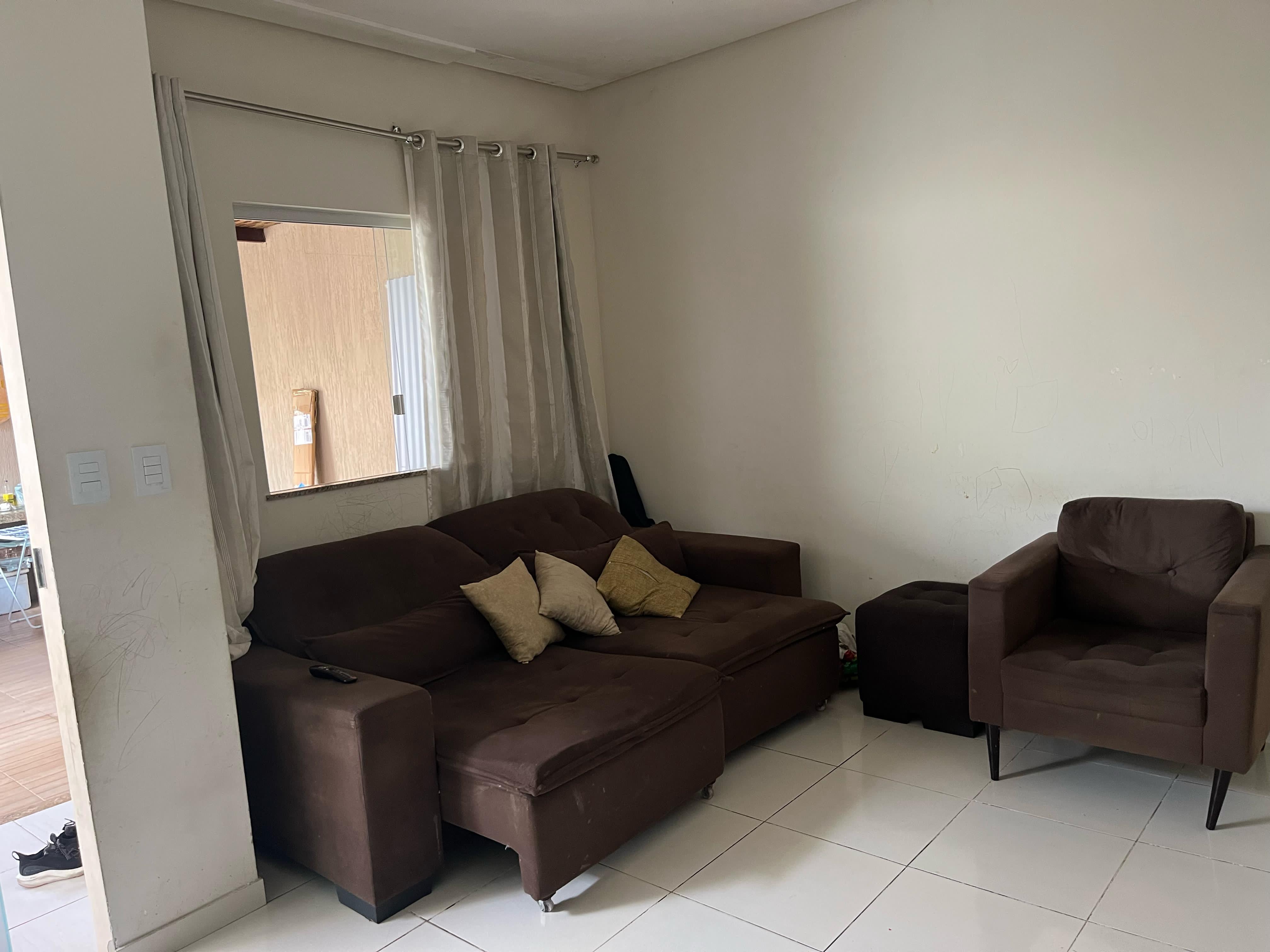 Vende casa na Urbis II