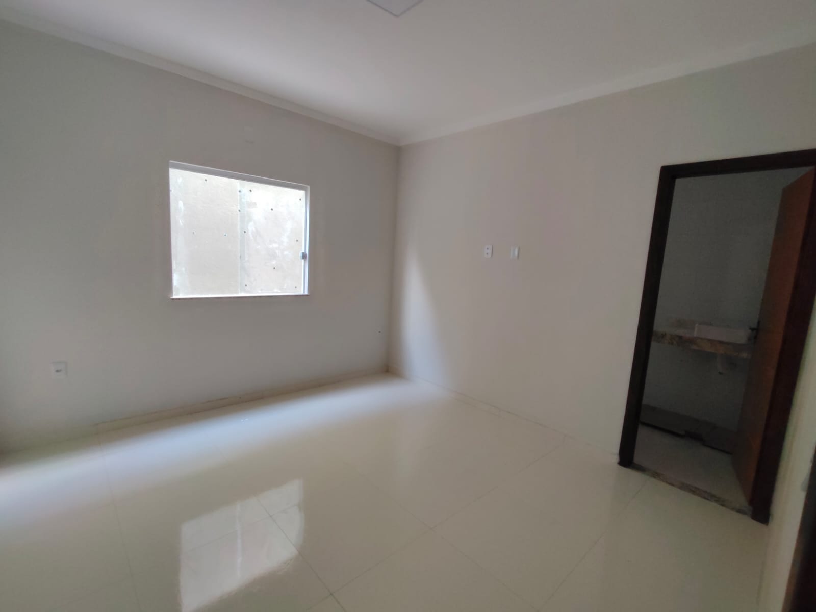 Excelente casa no Santa Isabel 