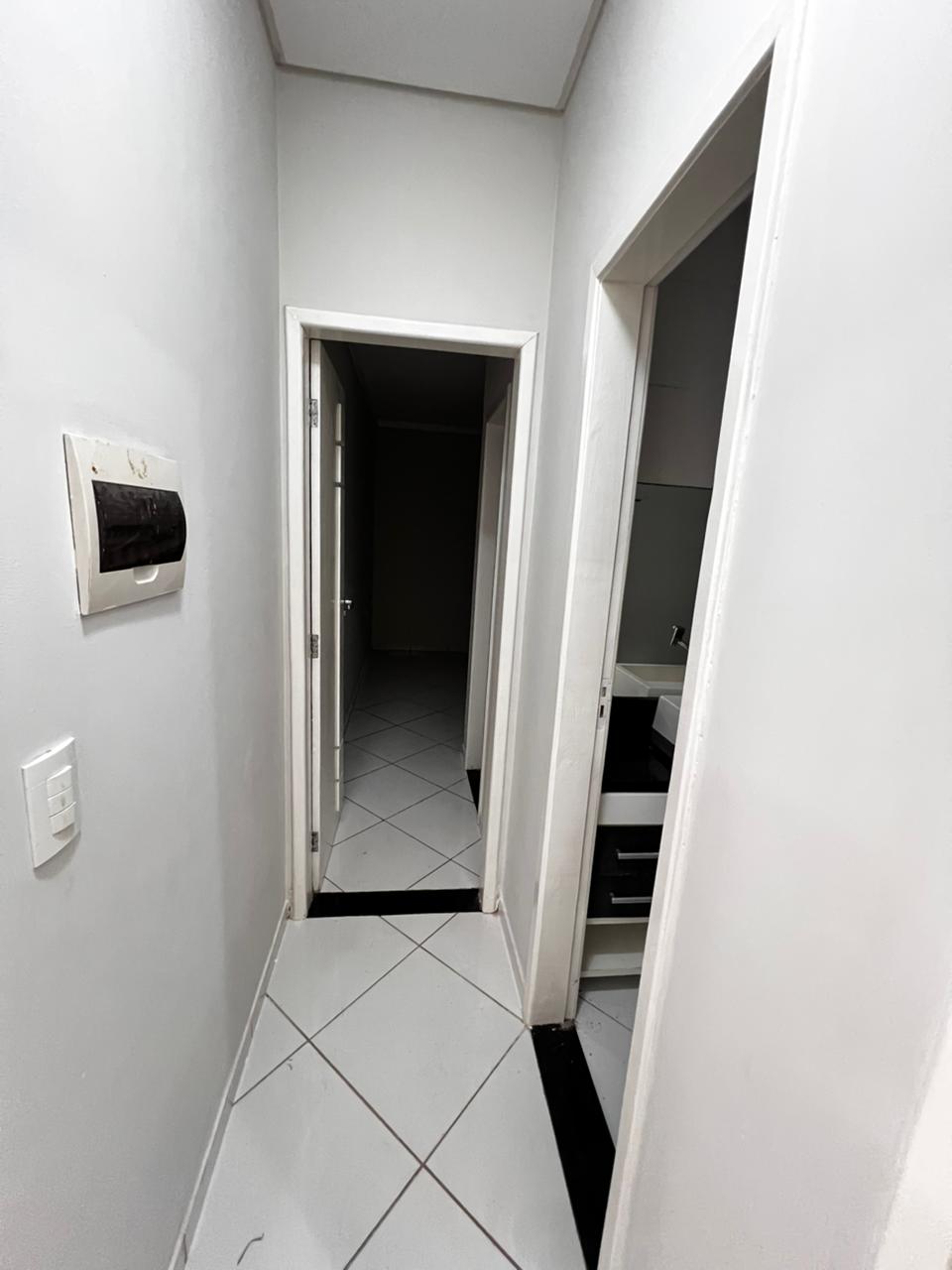 Bela casa no bairro Dinah Borges