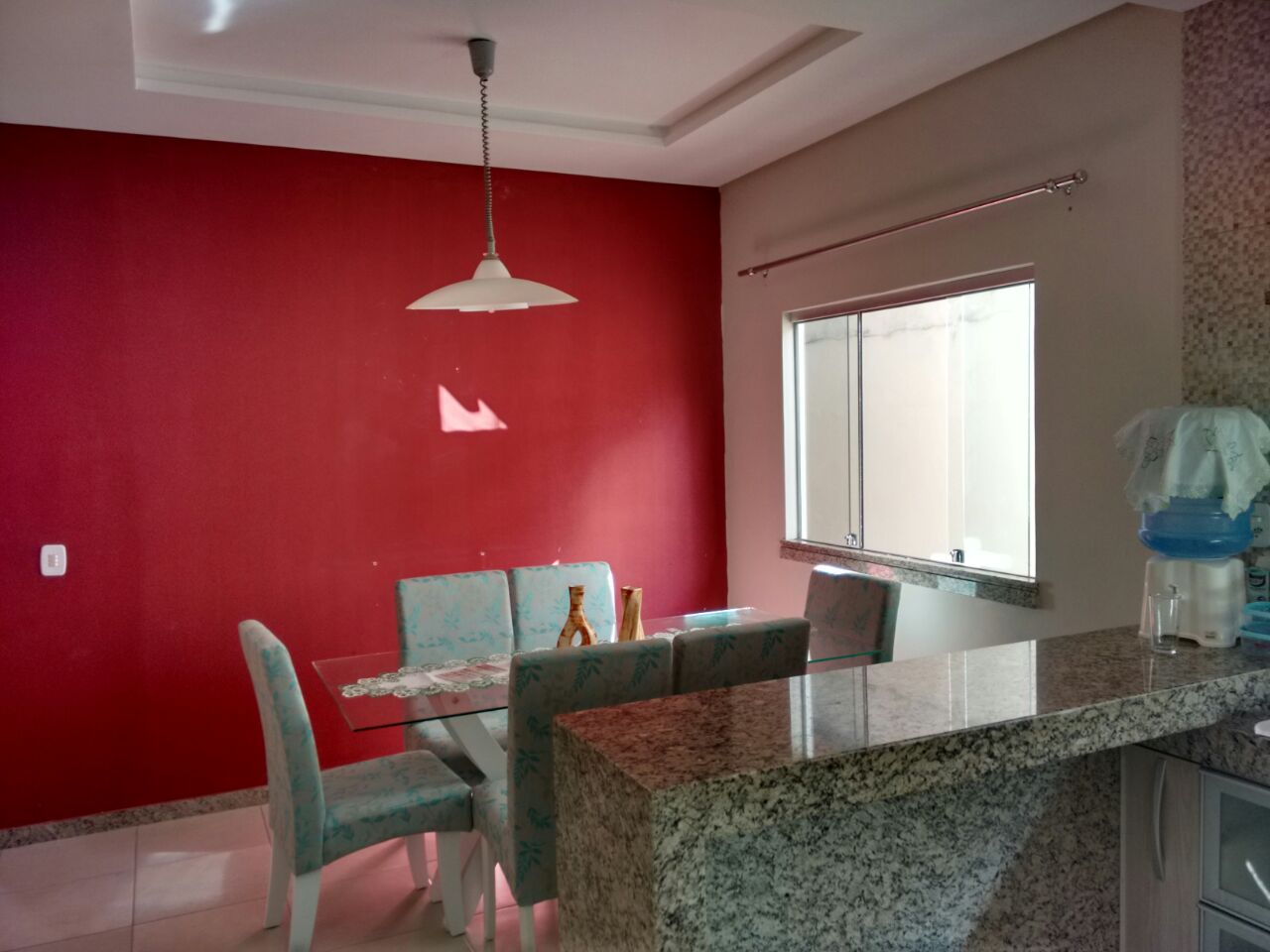 Vende ótima casa no bairro Dinah Borges