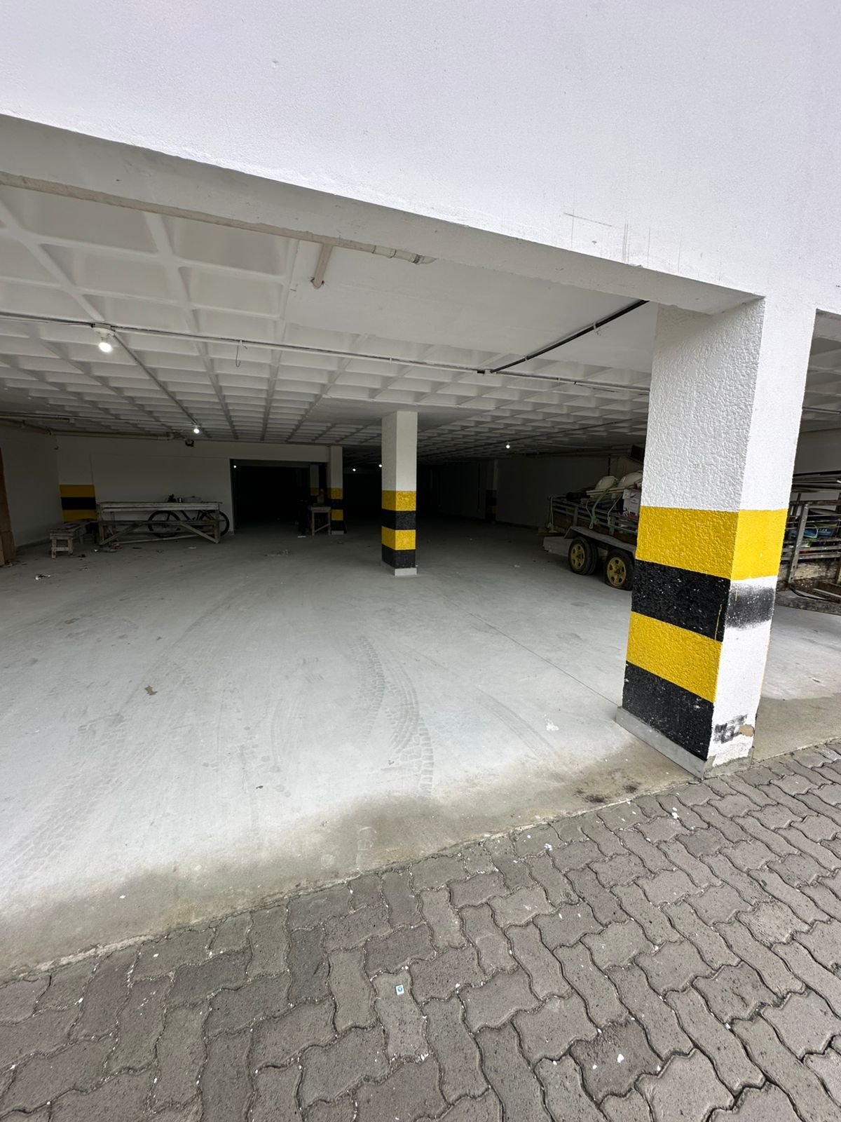 Aluga Apartamento  Mobiliado Novo no Centro (Próximo a faculdade Pitágoras)