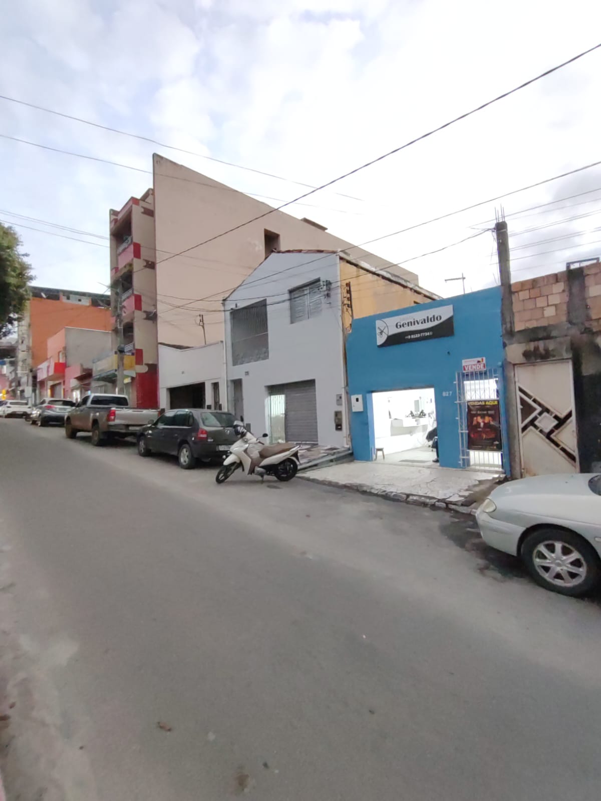 VENDE PONTO COMERCIAL NA AV. DOM PEDRO II (NO CENTRO)