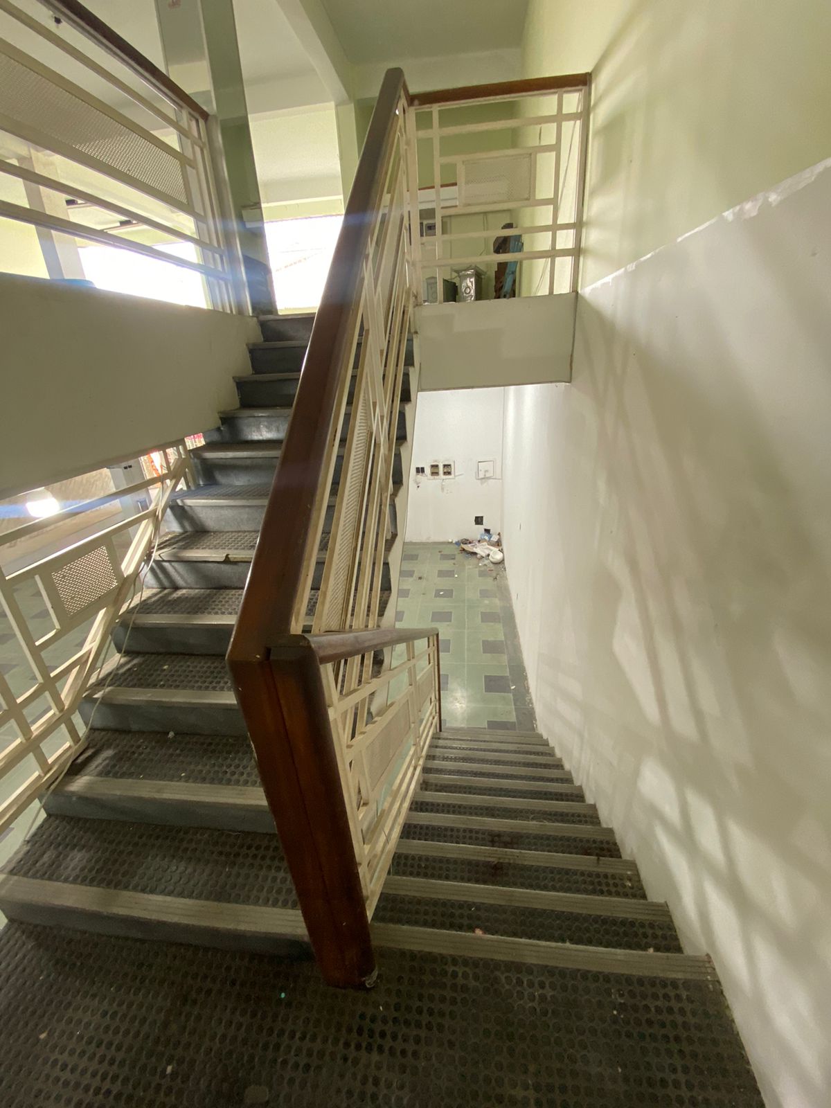 Vende Ponto Comercial no Centro de Eunápolis