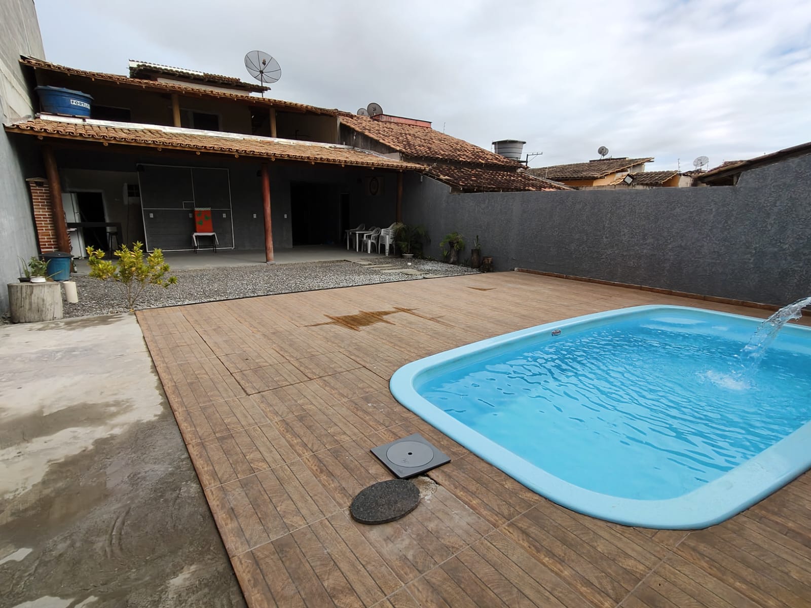 Vende Imóvel residencial e comercial no Dinah Borges 