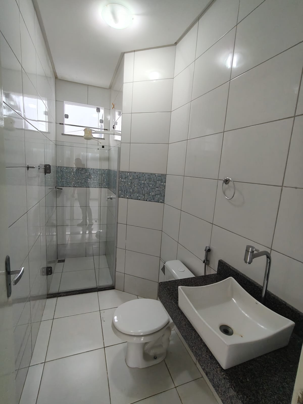 Vende Apartamento térreo no Matinha