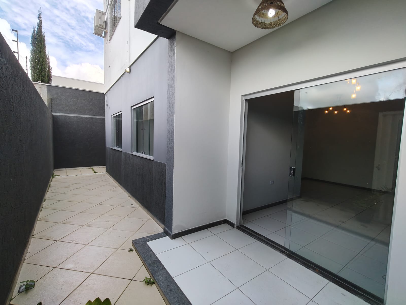 Vende Apartamento térreo no Matinha