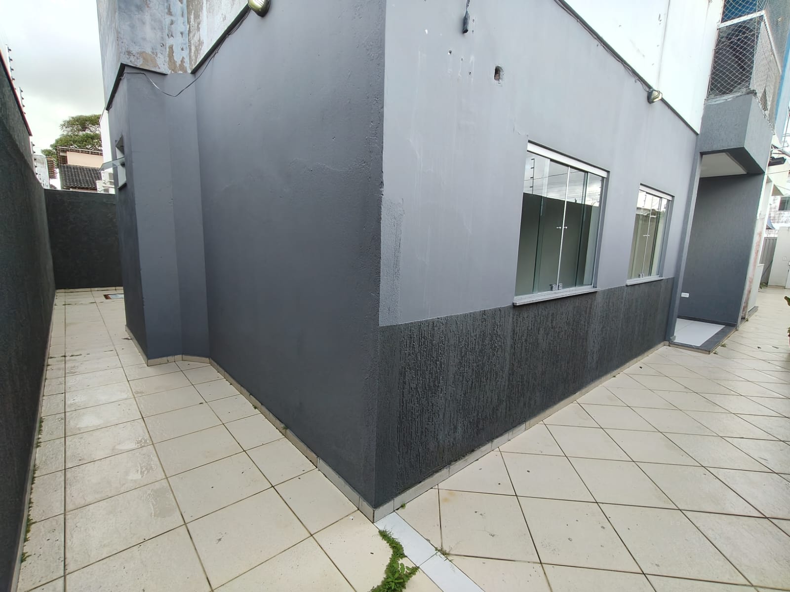Vende Apartamento térreo no Matinha