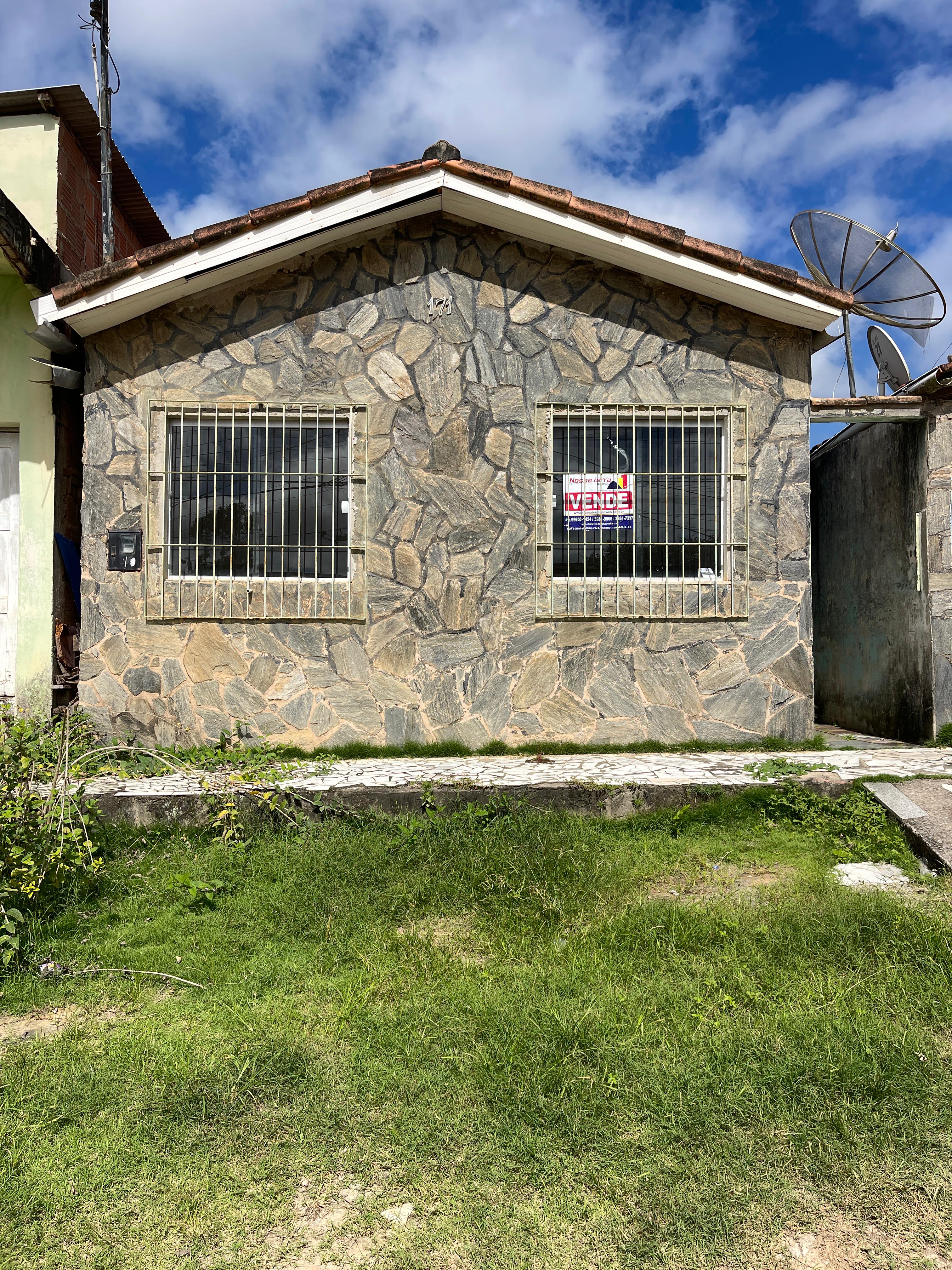 Vende Casa no Bairro Santa Lúcia