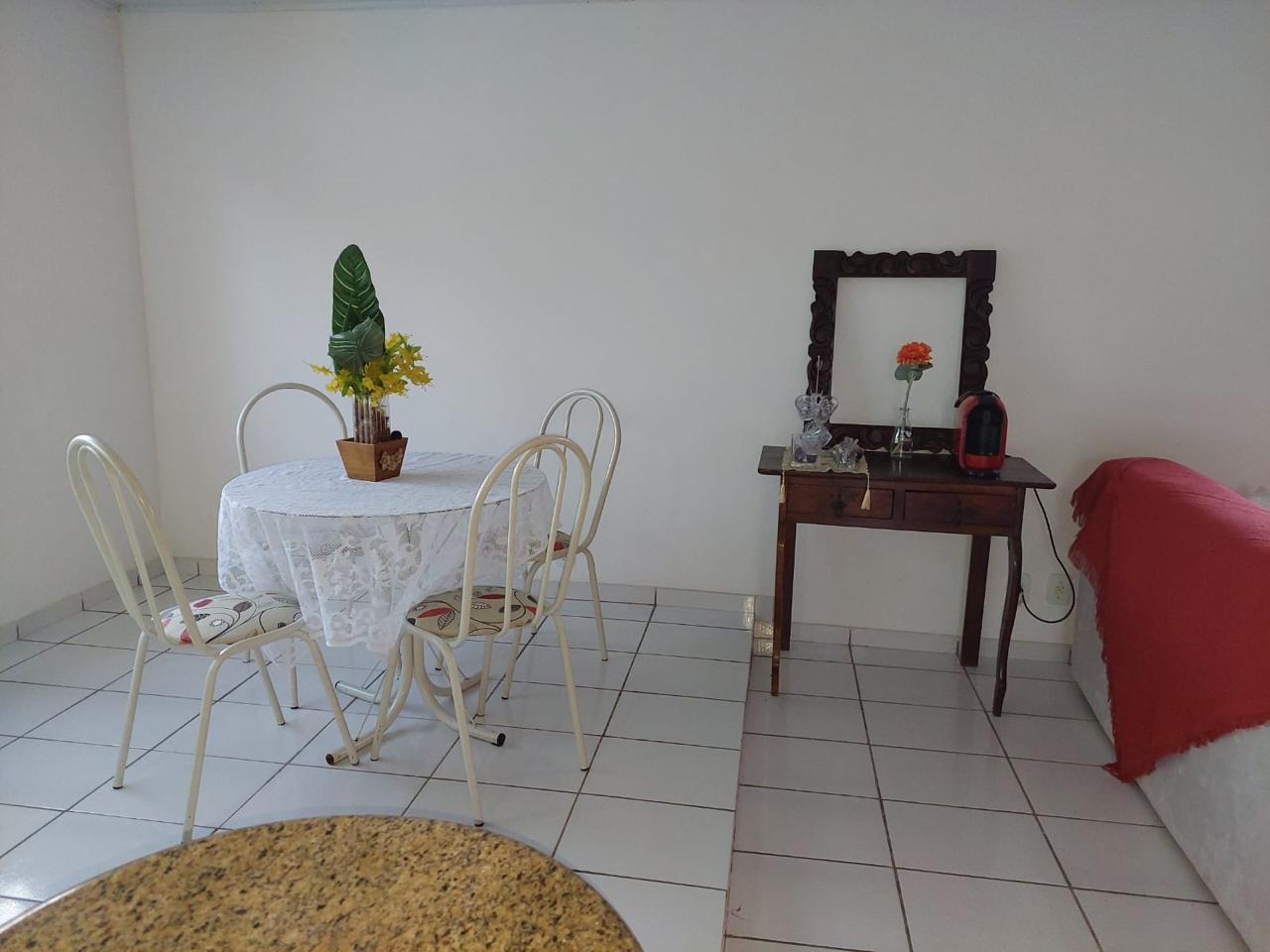 Vende apartamento no Centro de Eunápolis