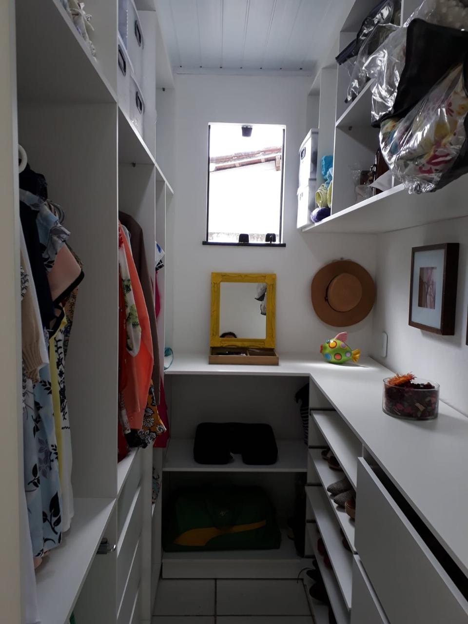 Vende apartamento no Centro de Eunápolis