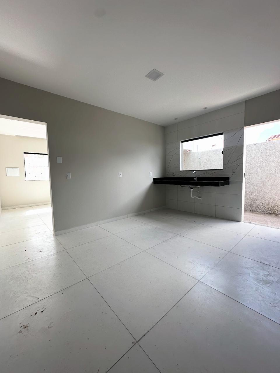 Bela casa no bairro Colonial