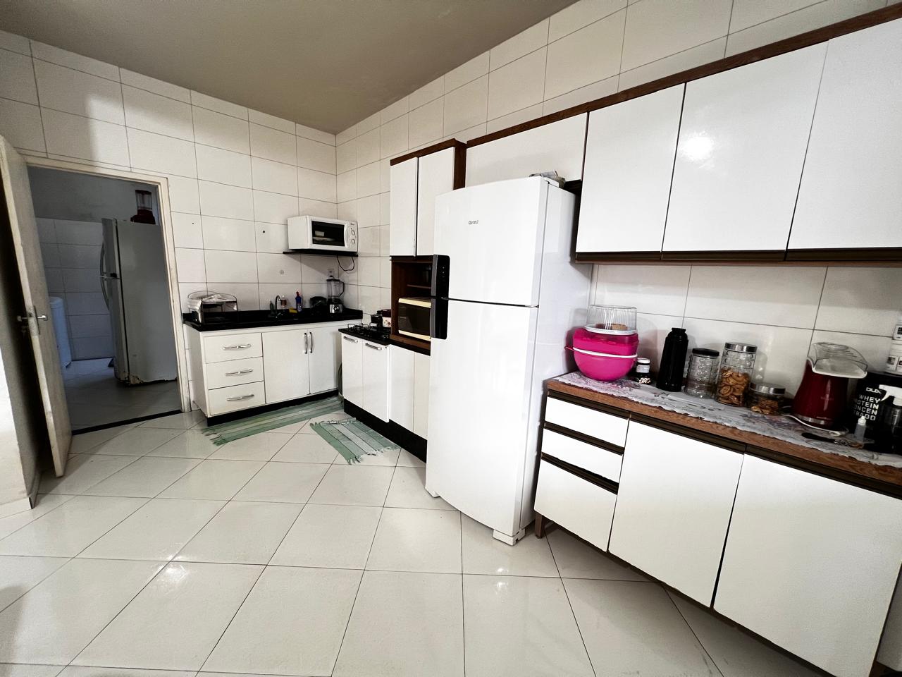 Vende duplex no bairro Centauro
