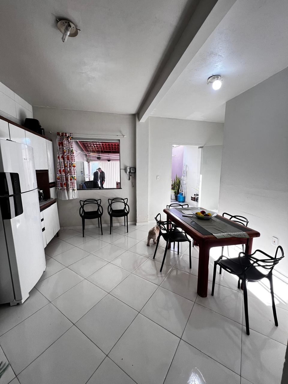 Vende duplex no bairro Centauro
