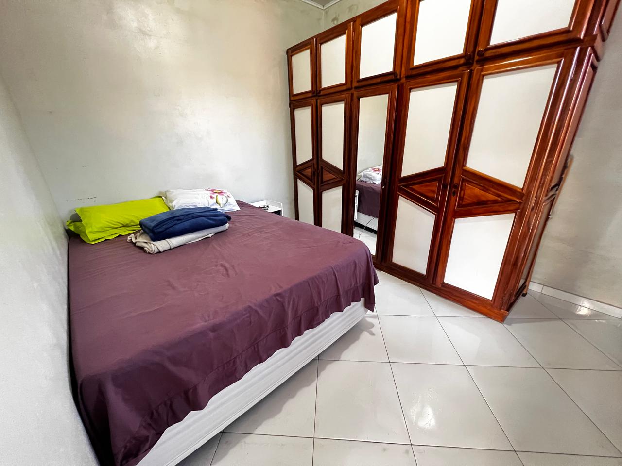 Vende duplex no bairro Centauro