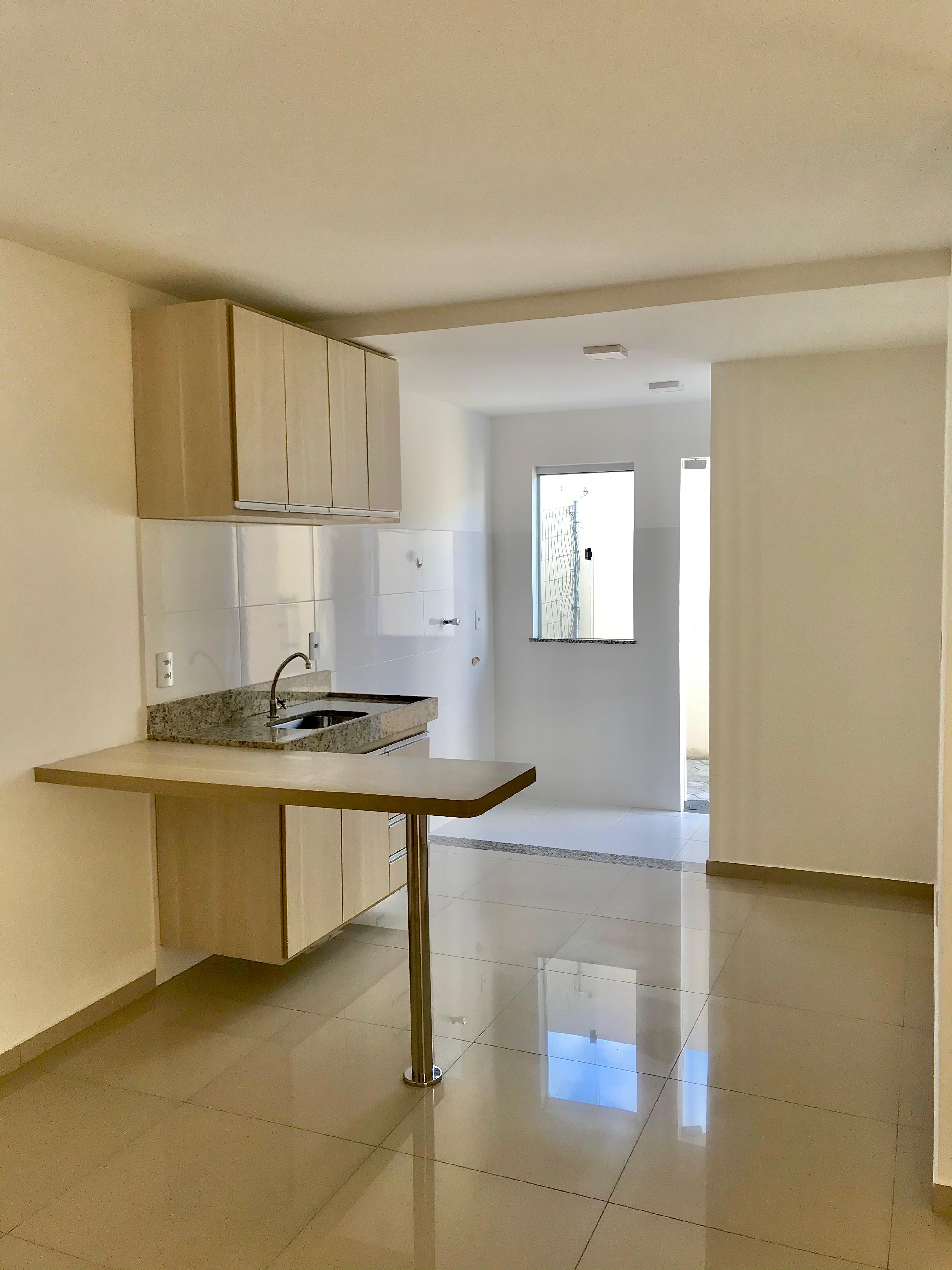 Aluga Apartamento Térreo com 3/4 no Jardins das Acácias