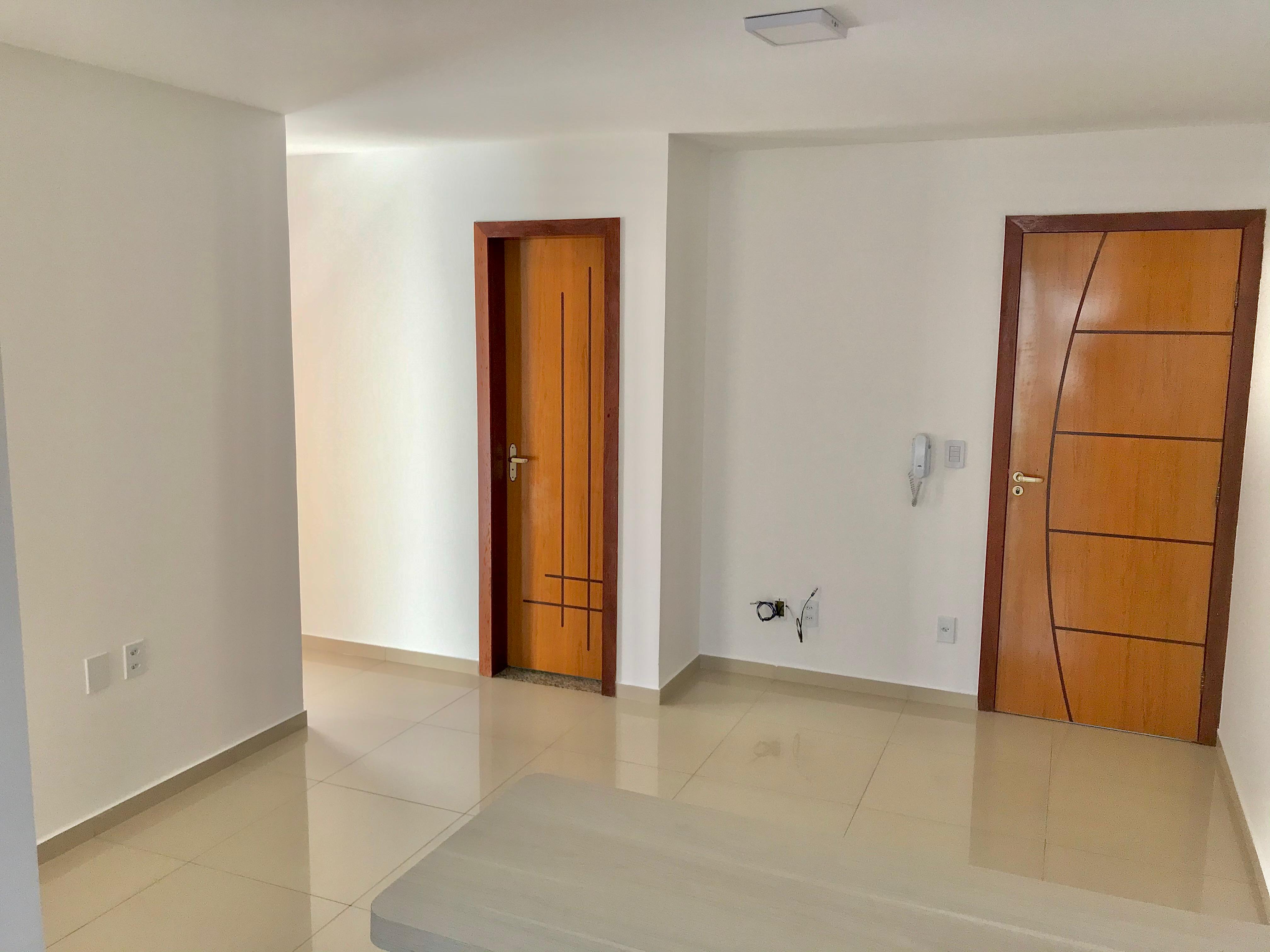 Aluga Apartamento Térreo com 3/4 no Jardins das Acácias