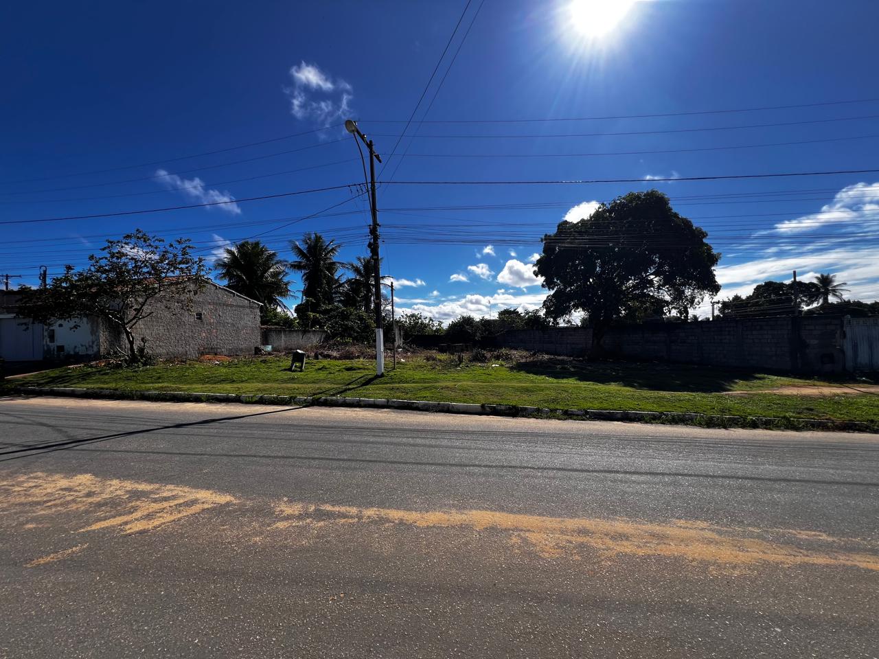 Vende área na Colônia