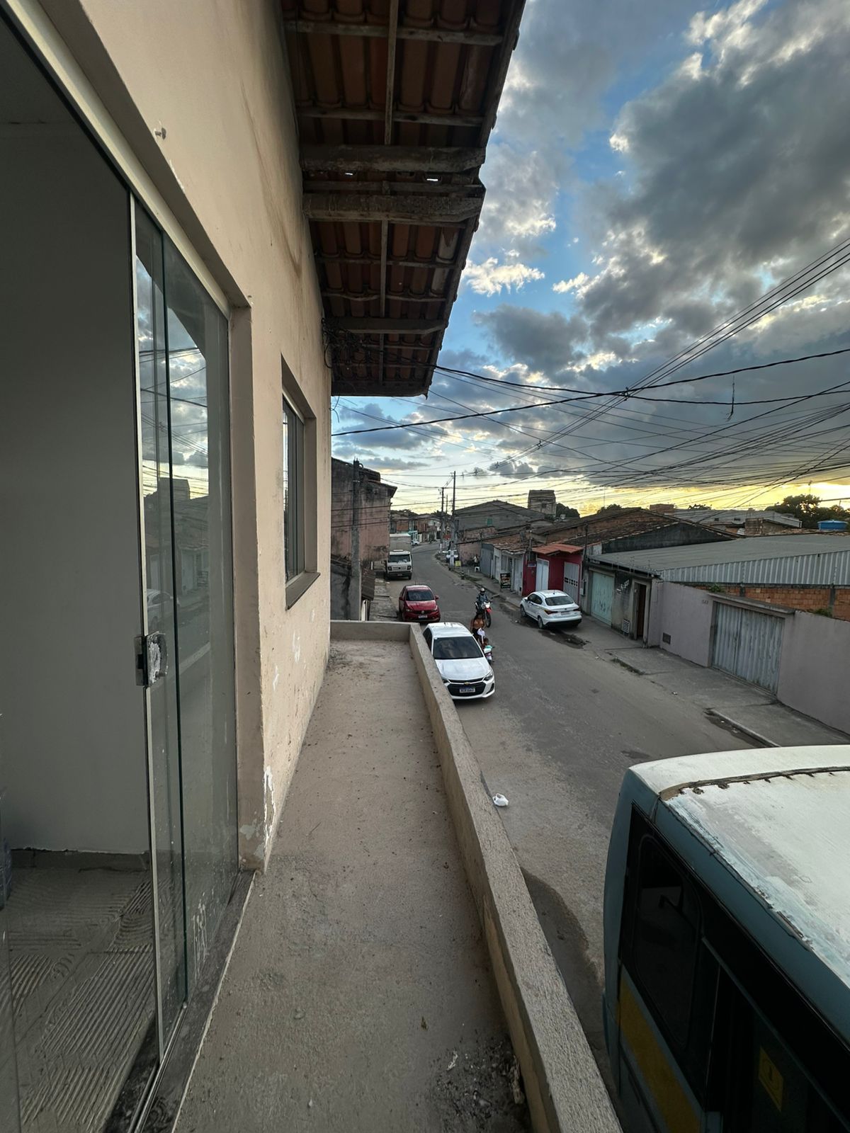 Vende prédio comercial no bairro Moisés reis
