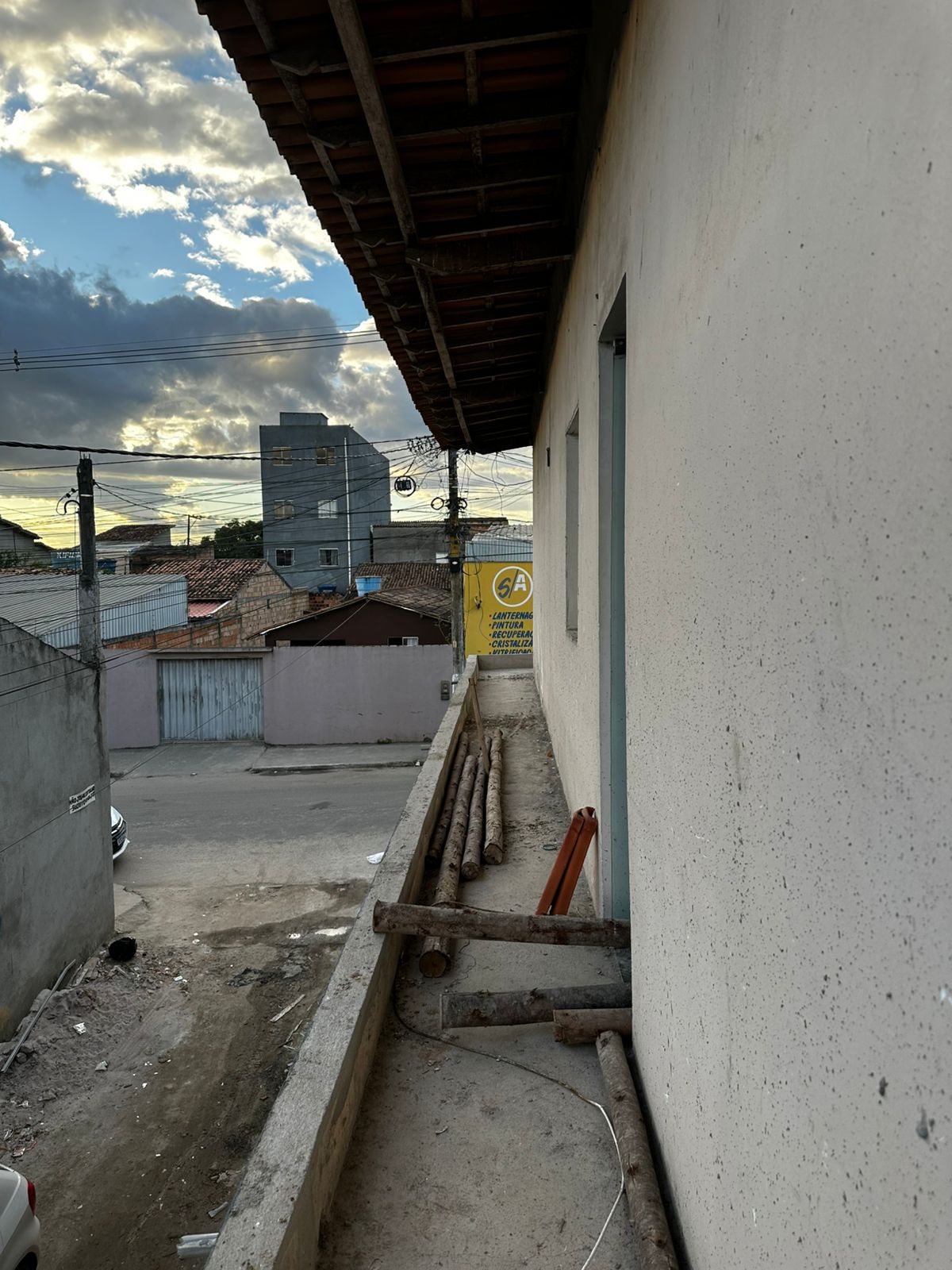 Vende prédio comercial no bairro Moisés reis