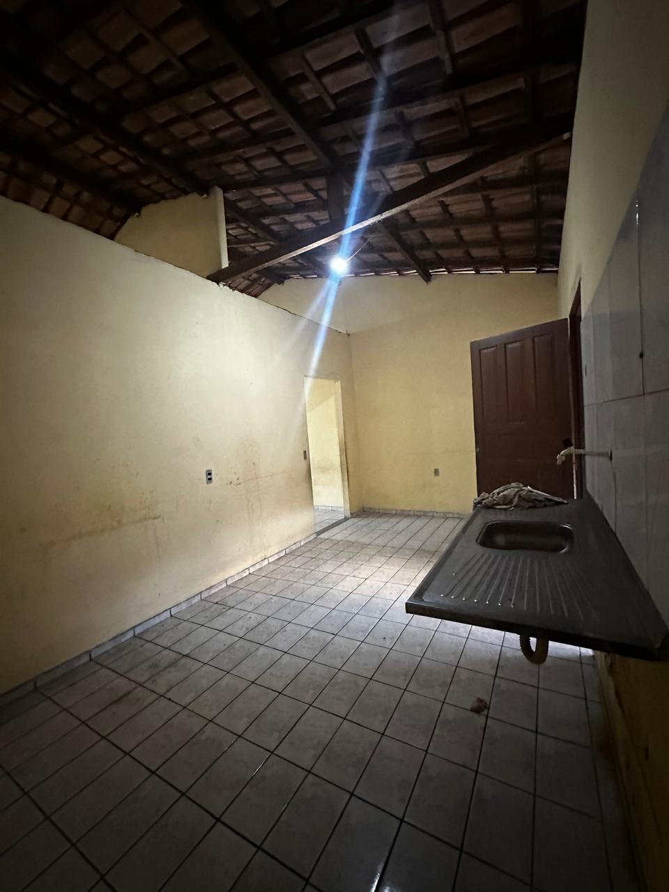 Vende casa no Moisés Reis