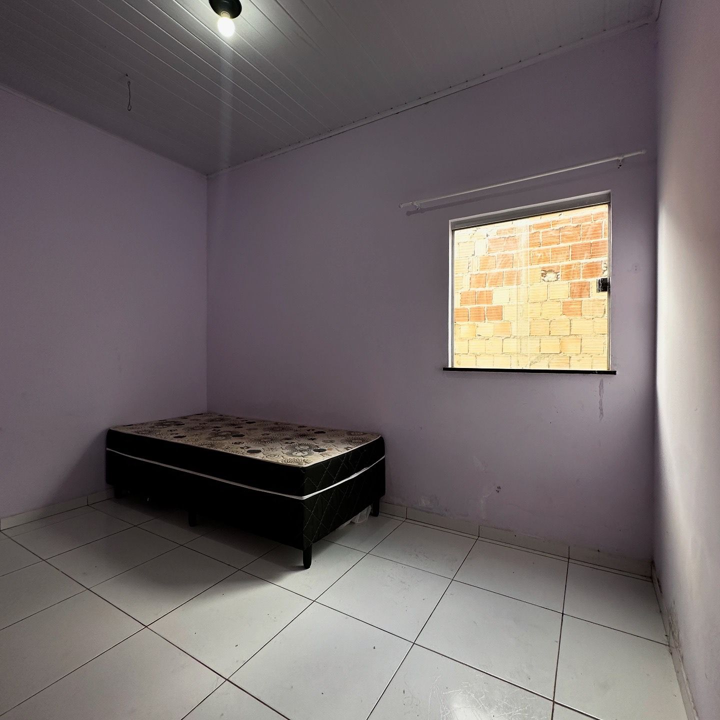 Vende casa no bairro Juca Rosa