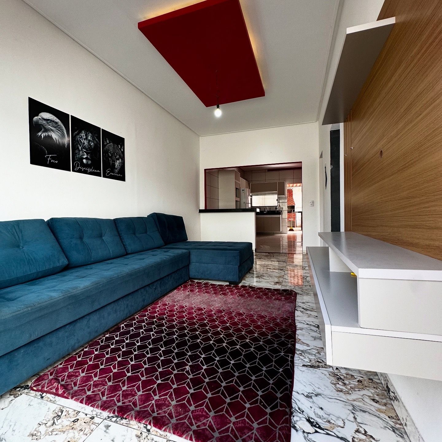 Vende casa no bairro Juca Rosa