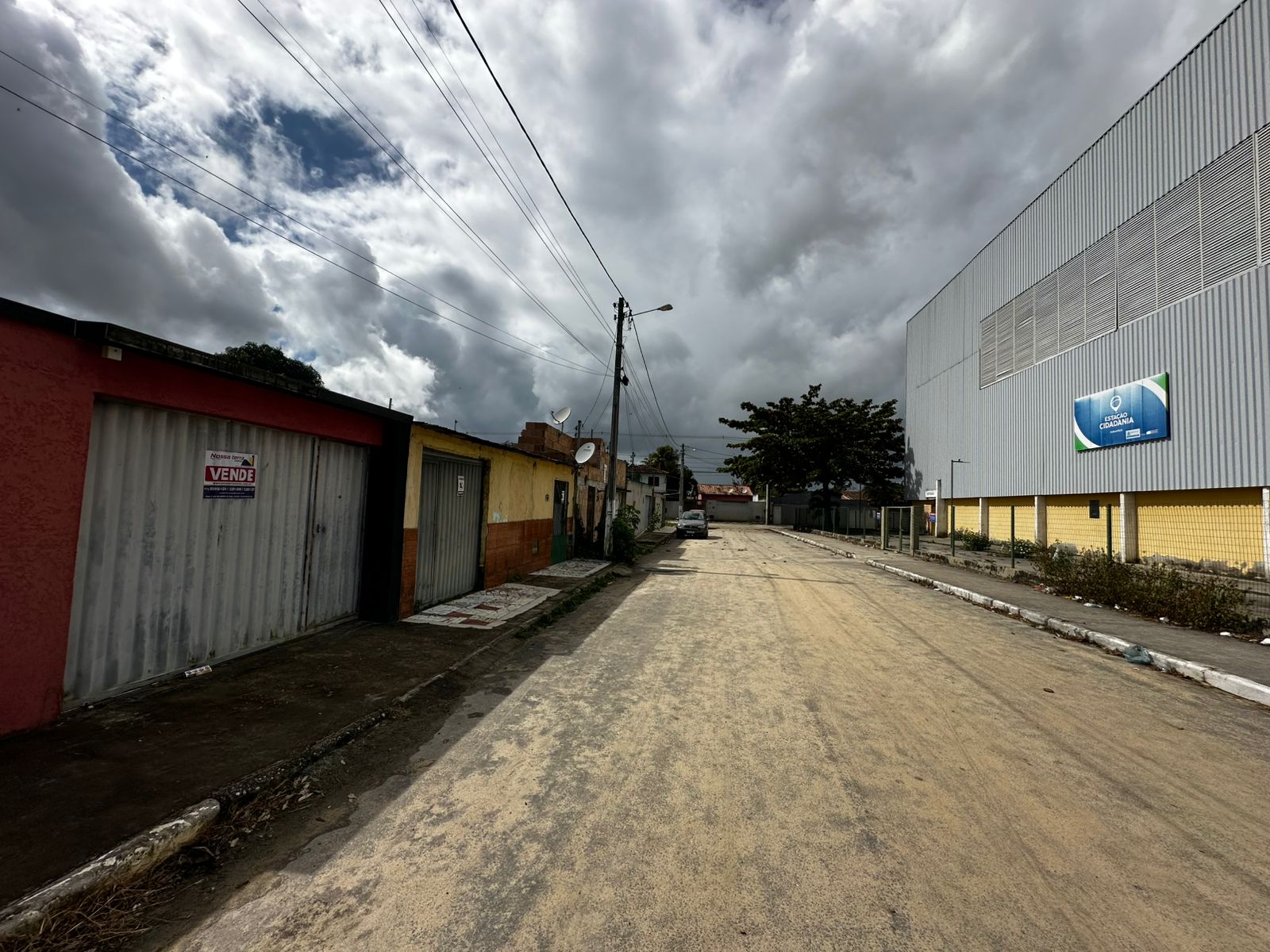 Vende casa no bairro Juca Rosa