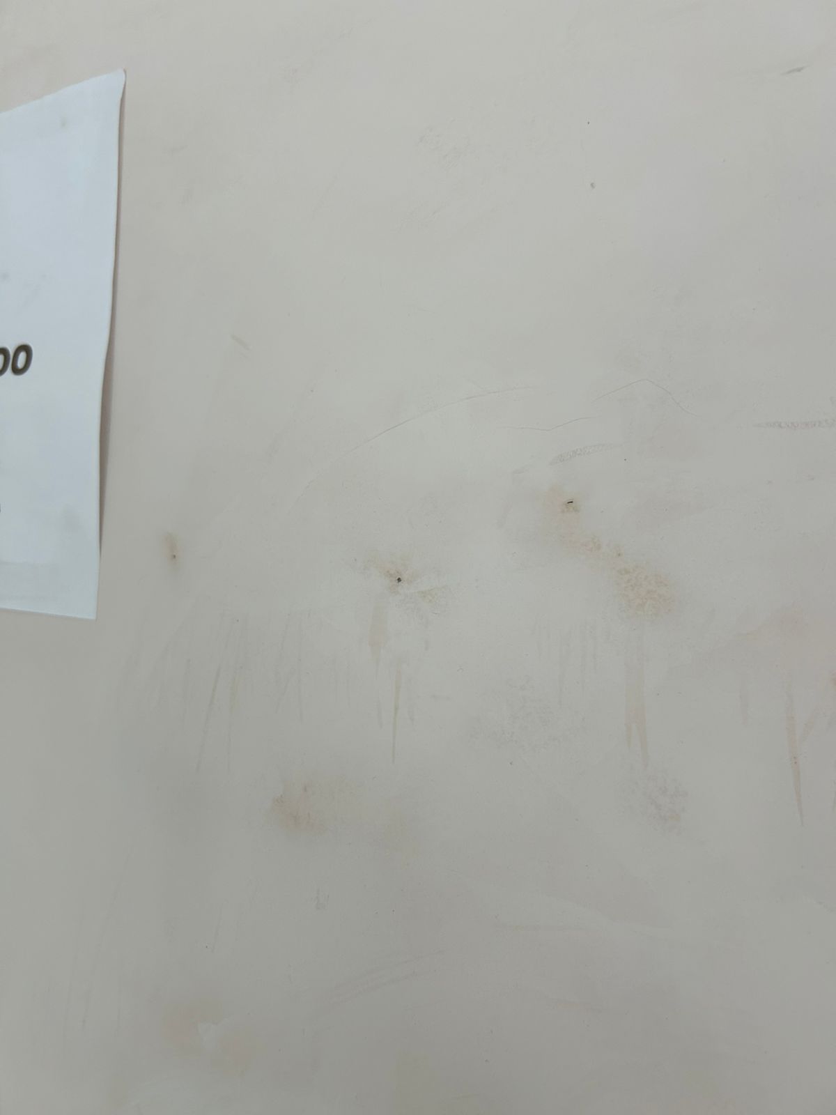 ALUGA SALA COMERCIAL NA AV. DUQUE DE CAXIAS