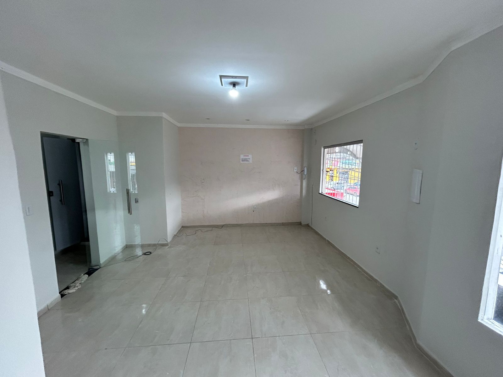 Sala comercial - Locação, Centro, Eunápolis, BA