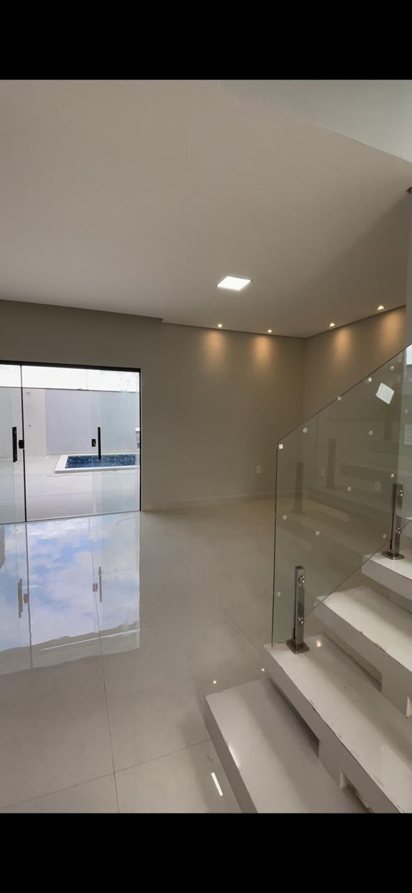 Vende belo Duplex no Jardim América I 