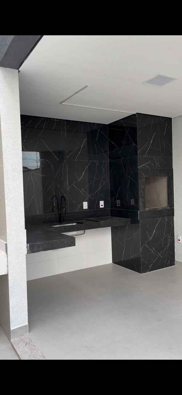 Vende belo Duplex no Jardim América I 