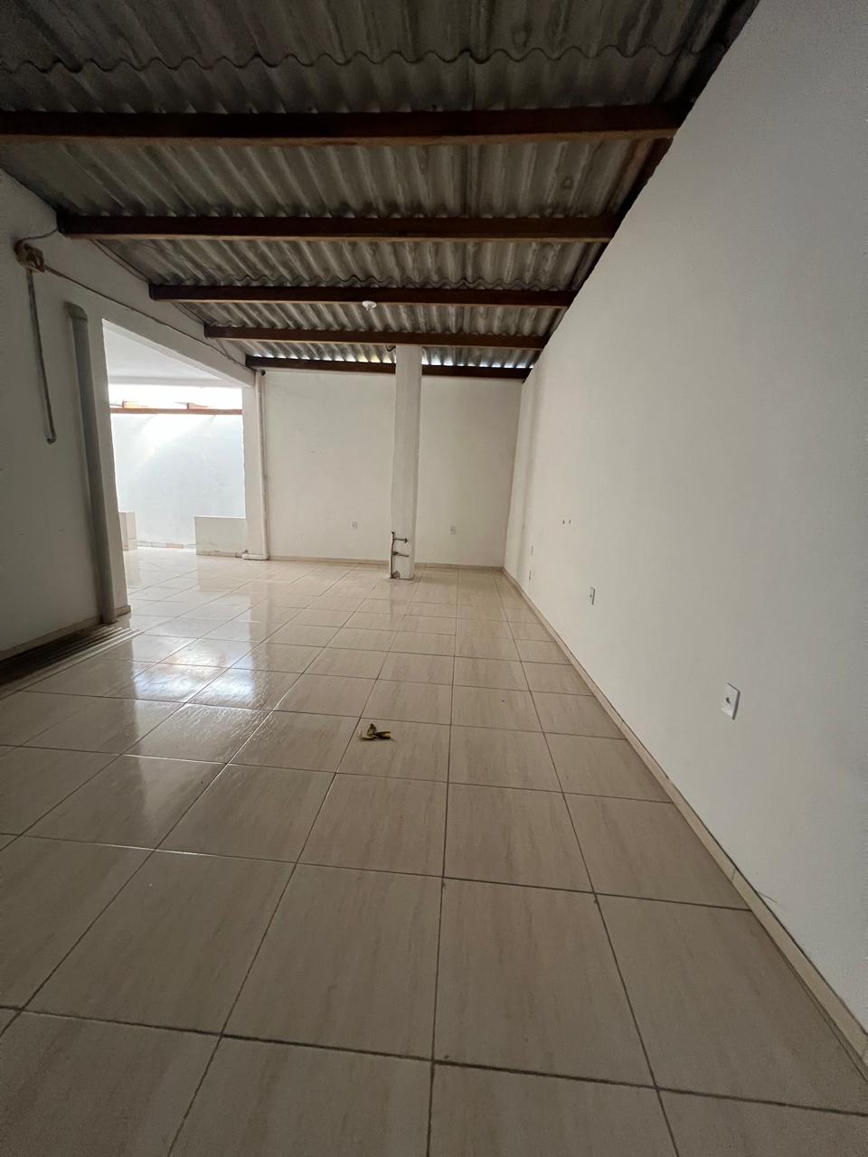 Vende imóvel comercial e residencial