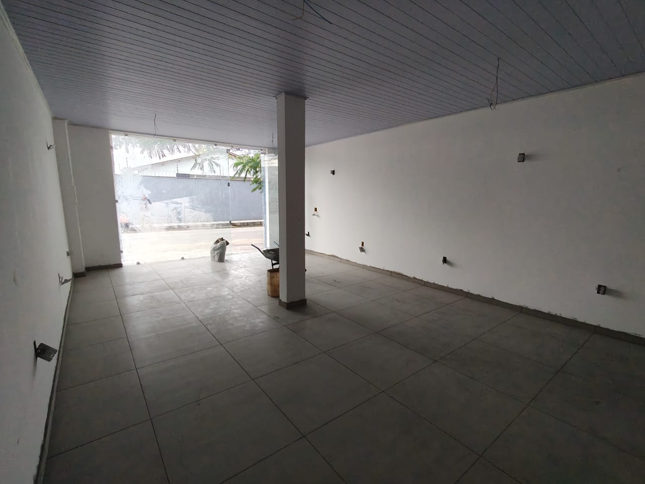Aluga Ponto Comercial no Centauro (Próximo do Detran)