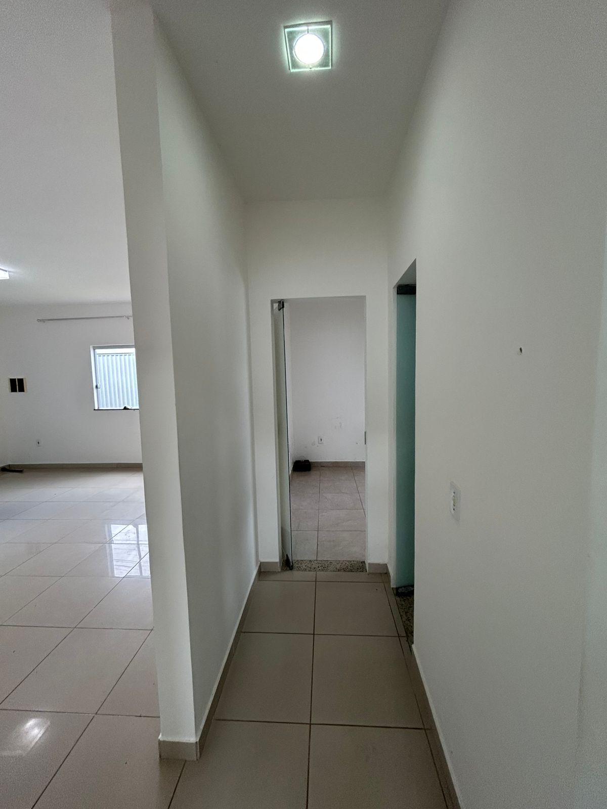 Aluga Casa no bairro Antares