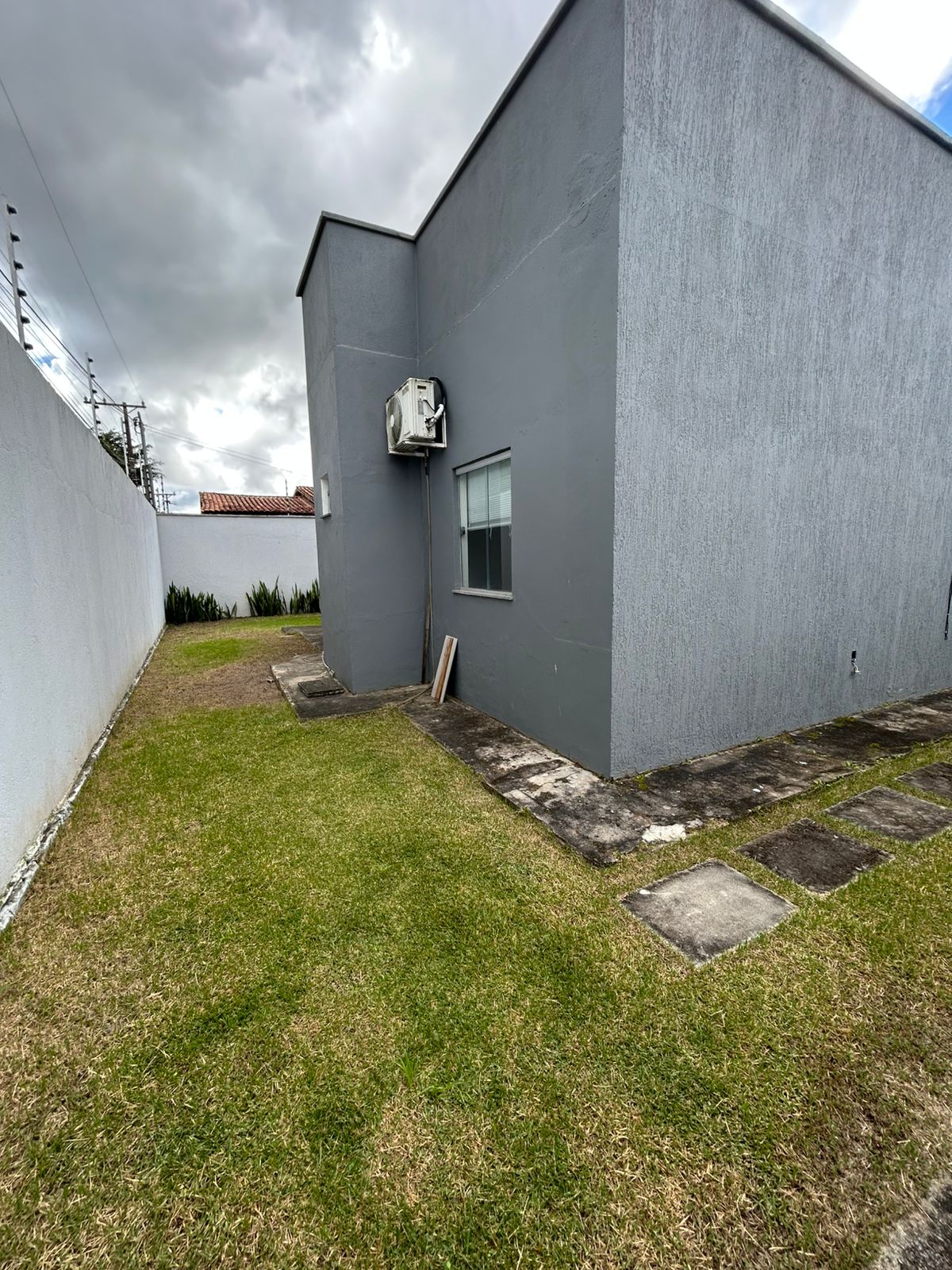 Aluga Casa no bairro Antares