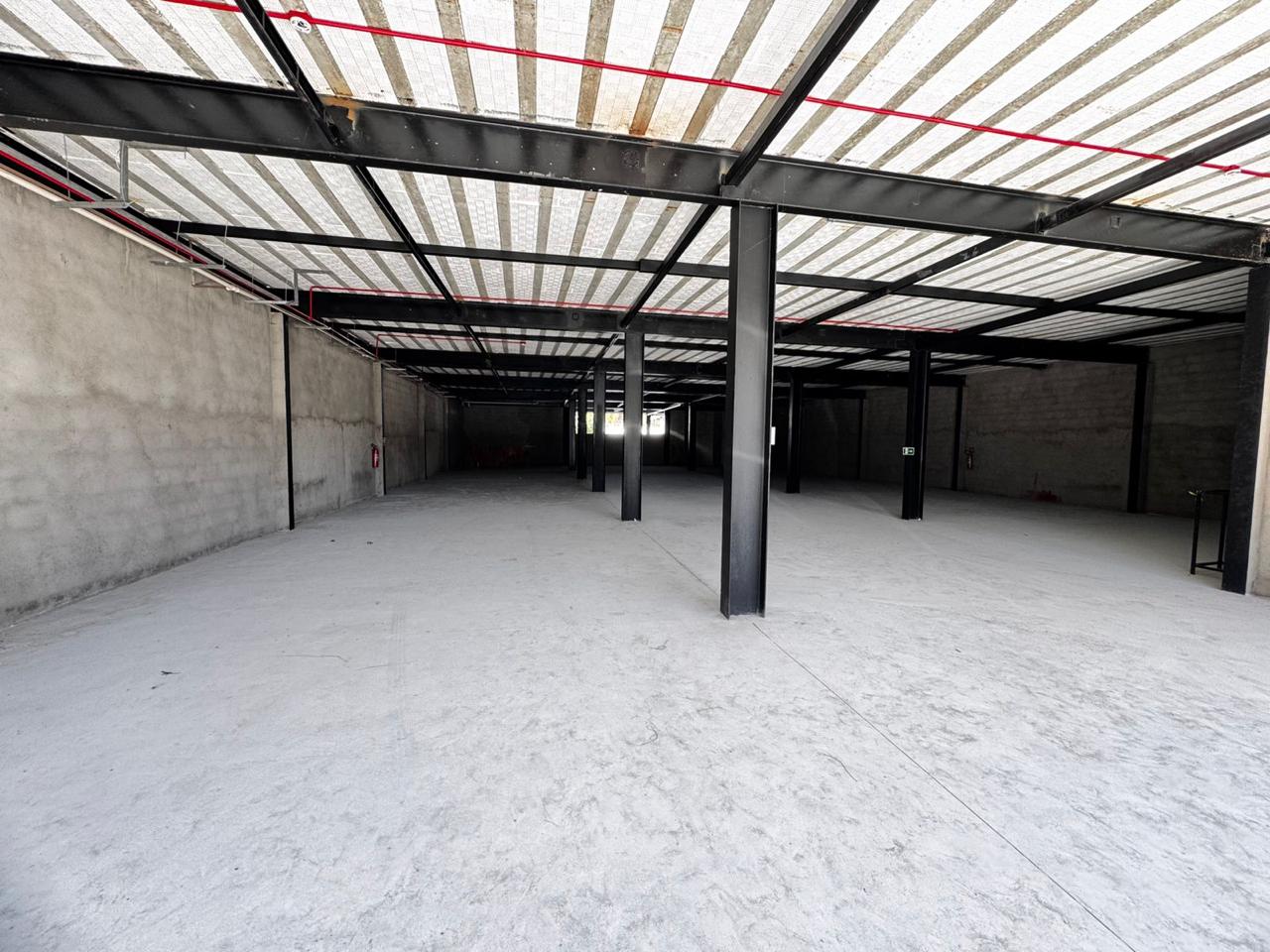 Aluga ótimo Ponto Comercial - Av. Porto Seguro