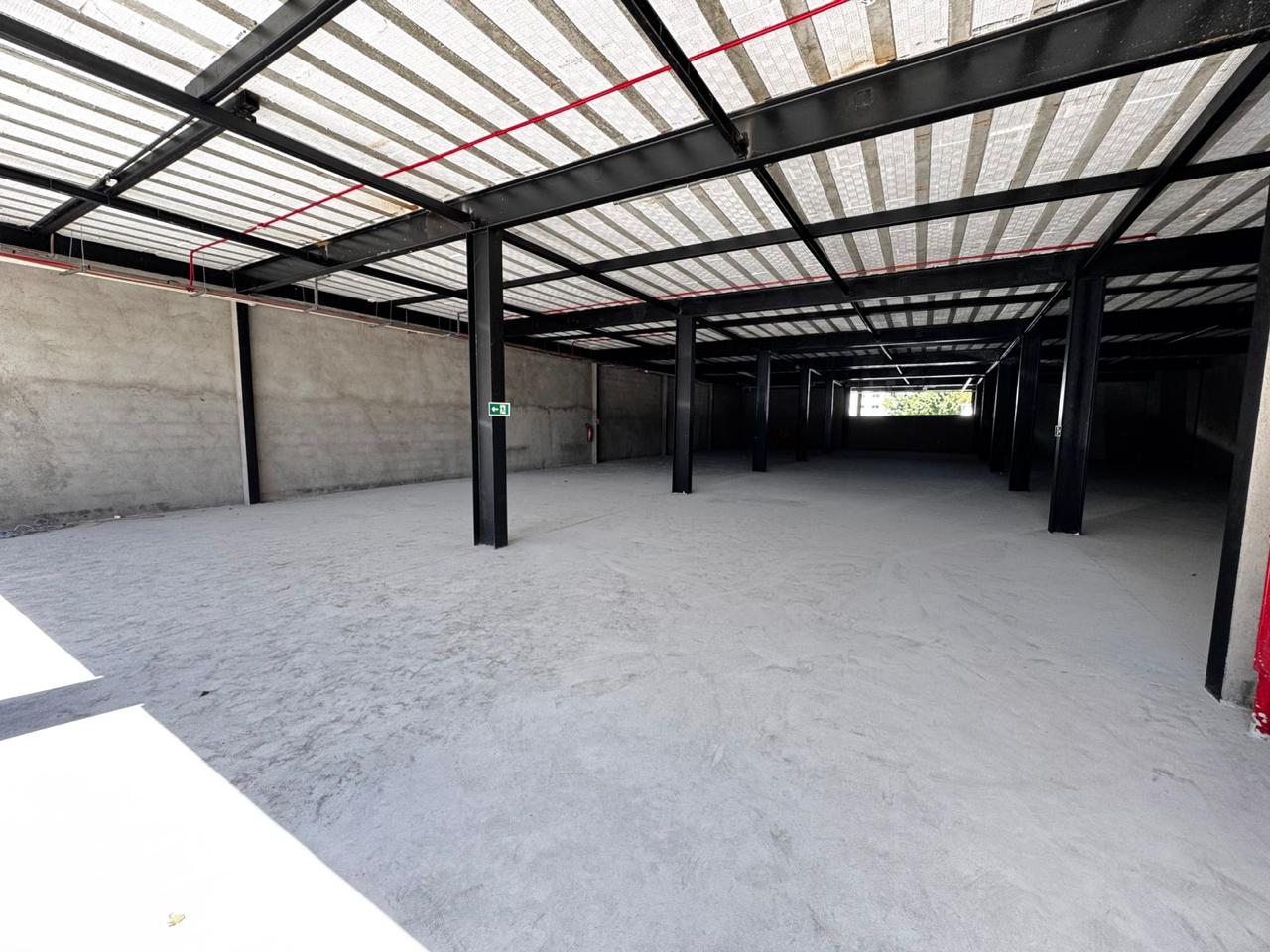 Aluga ótimo Ponto Comercial - Av. Porto Seguro