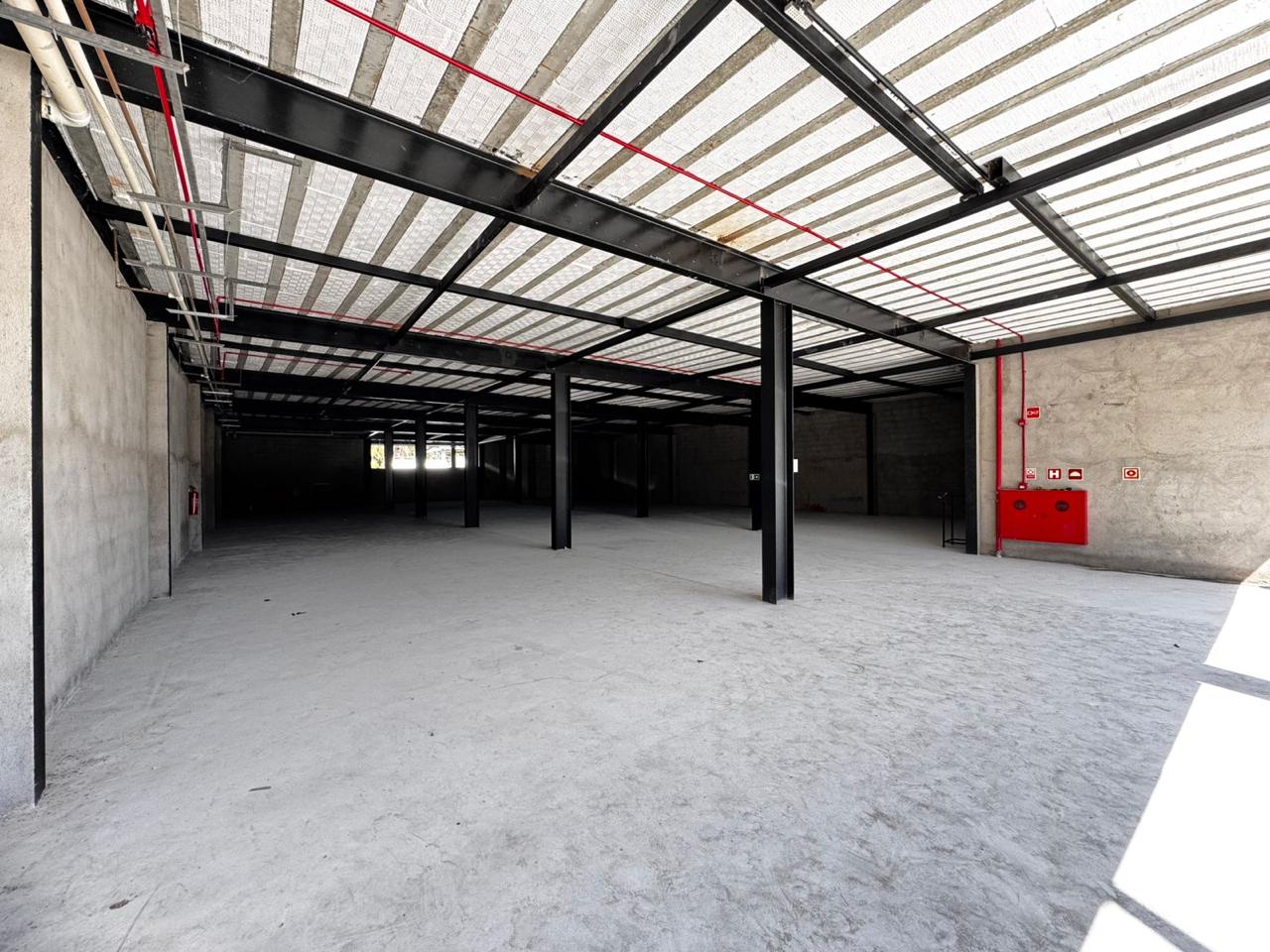 Aluga ótimo Ponto Comercial - Av. Porto Seguro